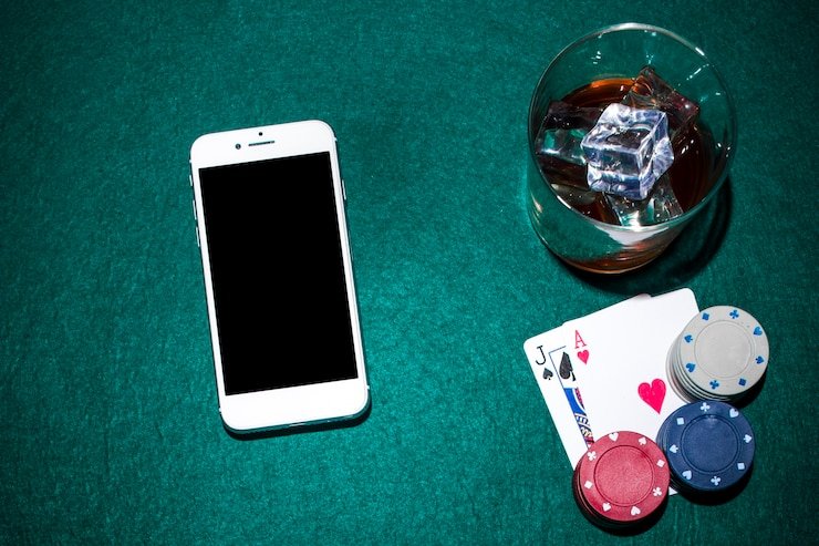 Taiwan Pools table lobby showing Andar Bahar, Teen Patti, and Crazy Time options